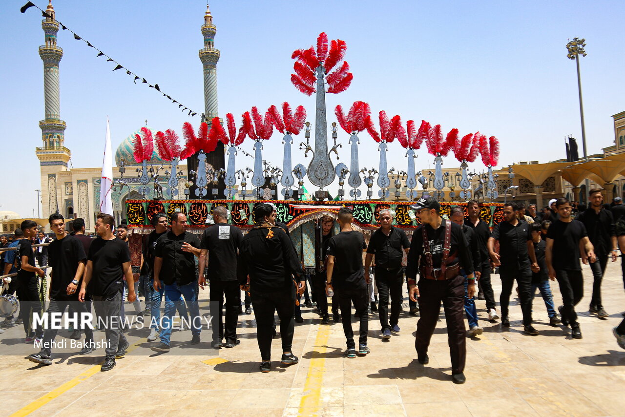 ایران غرق در اشک و ماتم شد/ طنین نوای «یا ابوالفضل» در سراسر کشور