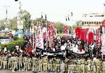 پاکستان اور ہندوستان میں 9 محرم الحرام کے جلوس مقررہ راستوں پر گامزن