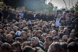 آئین گِل‌مالی روز عاشورا در خرم‌آباد