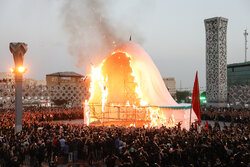 Tent-burning ceremony on Ashura Day held in Tehran