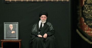 Leader attends Sham-i-Ghariban ceremony