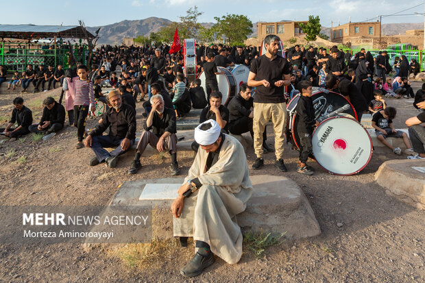 مراسم عزاداری روز تاسوعا در روستای مرزان