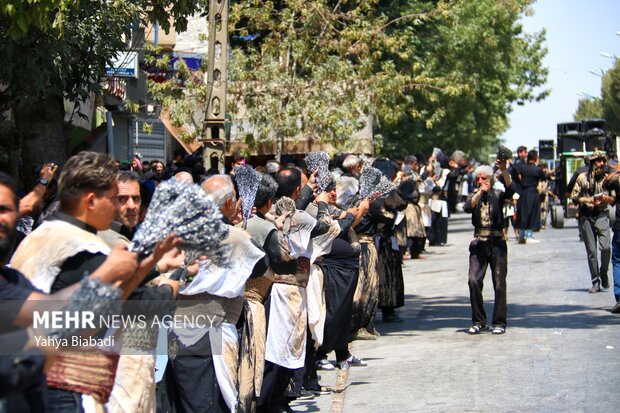 مراسم عزاداری روز عاشورای حسینی در کرمانشاه