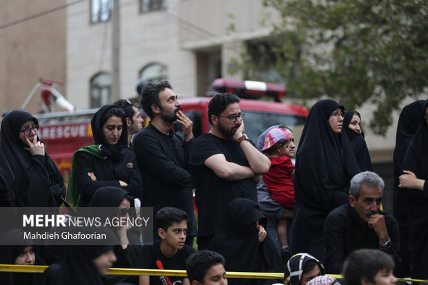 خیمه سوزان ظهر عاشورا در مشهد