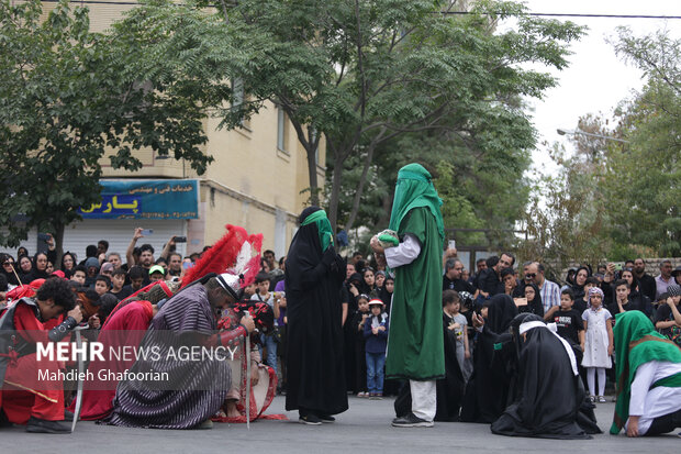 خیمه سوزان ظهر عاشورا در مشهد