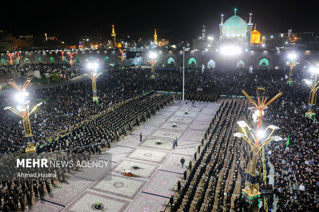 پایتخت معنوی ایران غرق ماتم و عزا/ باز هوای حرمت آرزوست
