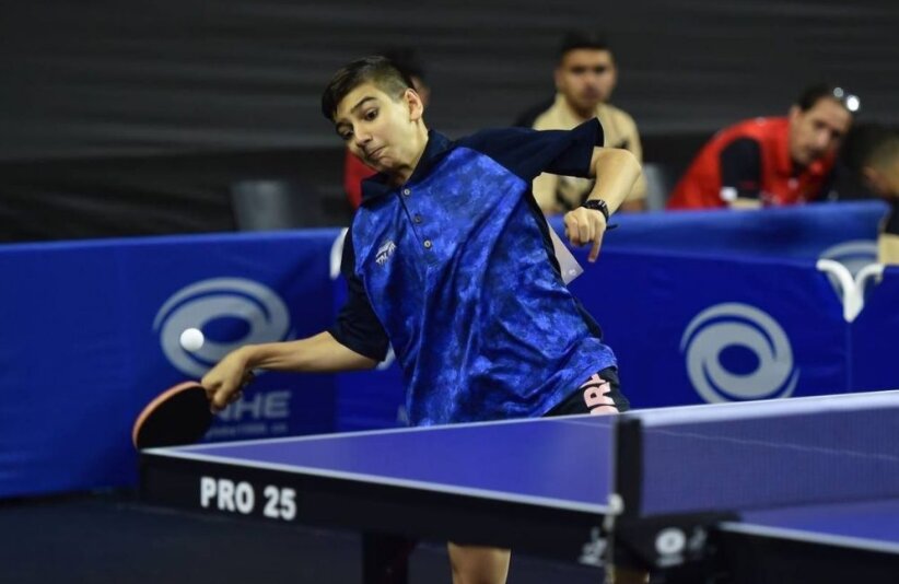 پینگ پنگ باز نوجوان قهرمان مسابقات جهانی تونس شد