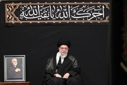 Leader attends Sham-i-Ghariban ceremony