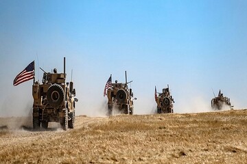 Big US convoy moving from Al Tanf towards Iraq-Syria border