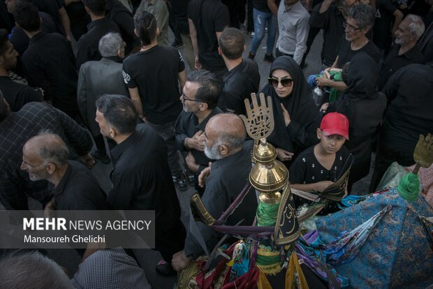 آئین معنوی نخل گردانی در شاهرود