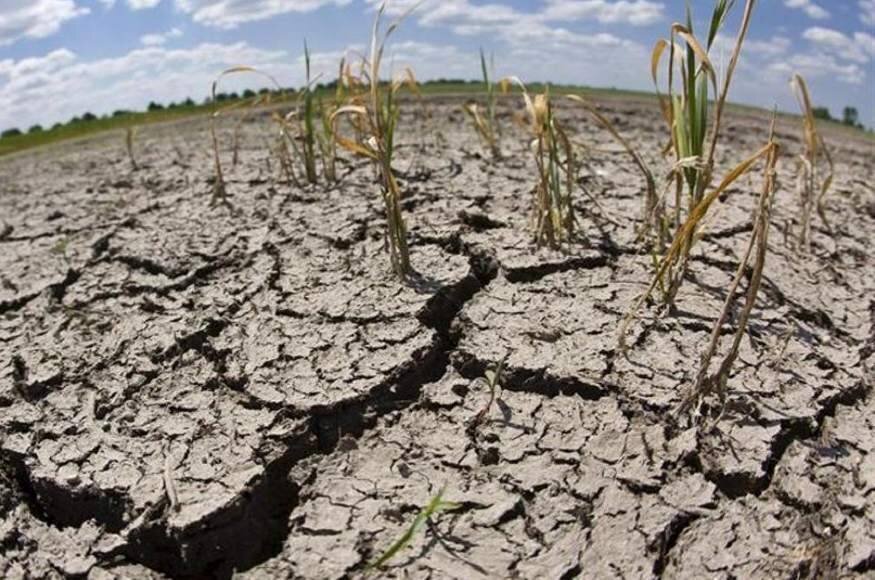 تغییر اقلیم بیشتر از طریق خشکسالی و سیلاب احساس می‌شود
