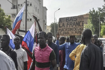 French embassy in Niger under attack, France condemns(+VIDEO)