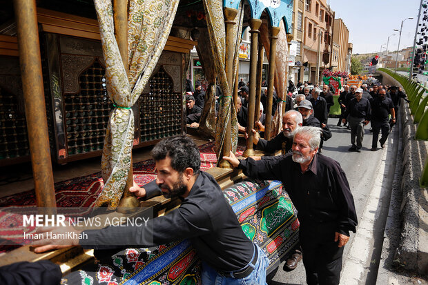 حرکت نمادین طایفه بنی اسد در همدان