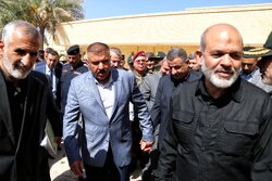 Iran, Iraq interior ministers visit Khosravi border