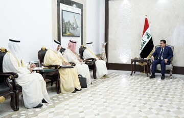 رایزنی دبیرکل شورای همکاری خلیج فارس با نخست وزیر عراق