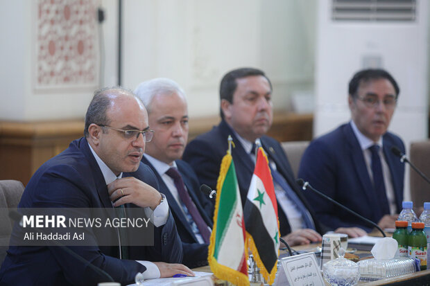 نشست خبری مشترک وزیر راه و شهر سازی  با وزیر اقتصاد سوریه