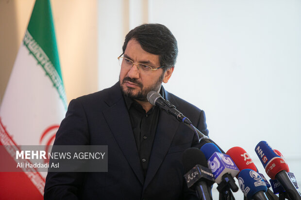 Iran road minister, Syria economy minister press conference
