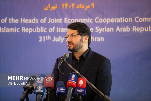 Iran road minister, Syria economy minister press conference
