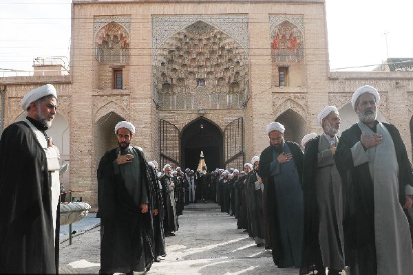 ۱۳ هیئت مذهبی مراسم ۱۰۰ ساله مسجد ملااسماعیل را برگزار کردند