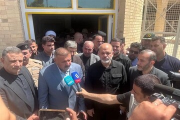 وزير الداخلية العراقي يتفقد  حدود "شلمجه" الجنوبیة