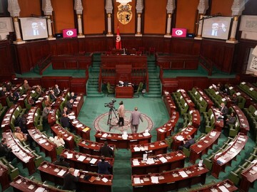 تونس تدرس مقترح قانون يجرم التطبيع مع "إسرائيل"