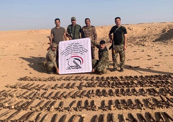 کشف و ضبط انبار بزرگ تجهیزات داعشی در الانبار عراق