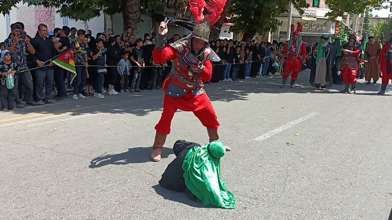 اجرای کاروان نمادین اسرای کربلا در شهرستان علی آبادکتول 