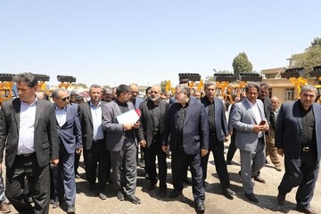 ۵۴ دستگاه ماشین آلات عمرانی به شهرداری‌های آذربایجان غربی اهدا شد