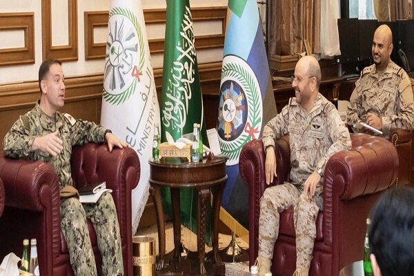 دیدار مقامات ارشد نظامی آمریکا و عربستان