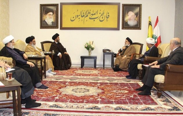 وفد من كبار العلماء الإيرانيين يزور الأمين العام لحزب الله السيد حسن نصرالله