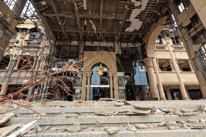 آثار زیان‎بار جنگ در پایتخت سودان/ کاخ ریاست جمهوری ویرانه شد