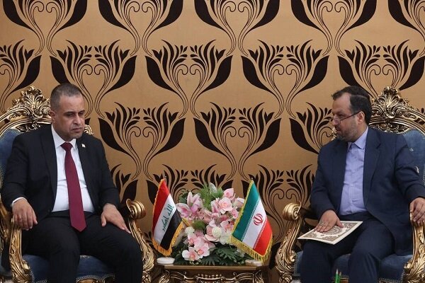 إيران والعراق يؤكدان على استمرار التعاون التجاري والصناعي واستكمال خط سكة حديد الشلامجة الى البصرة