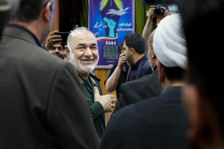 همایش «پیشرفت ایران قوی با خبرنگاران امیدآفرین» 11