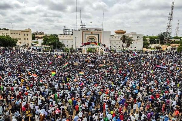 مغربی افریقہ میں فوجی بغاوت، عوامل اور اثرات