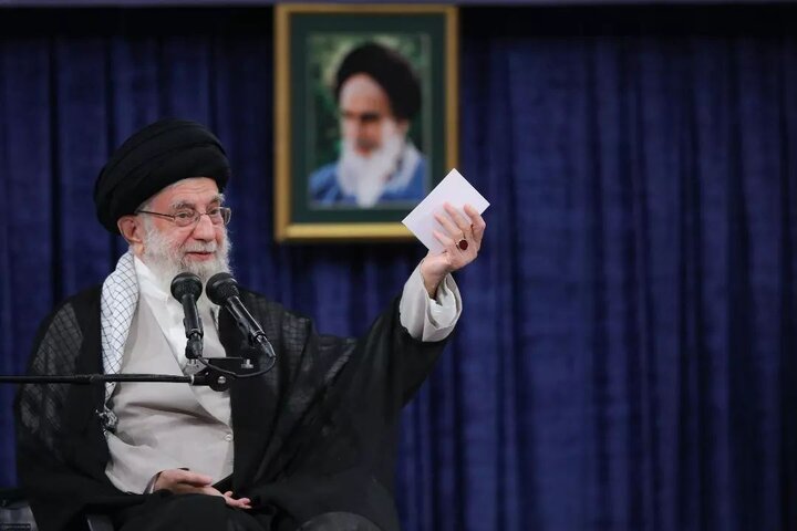 خبرنگاران خراسان شمالی از آخرین دیدار با رهبر شهید می‌گویند