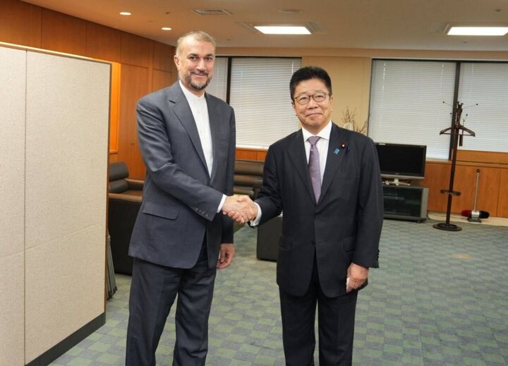 اميرعبداللهيان يلتقي وزير العمل والرعاية الاجتماعية الياباني