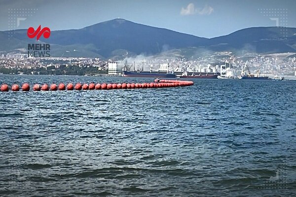 تركيا... انفجار ضخم يهز ميناء تجاريا في ولاية كوجالي