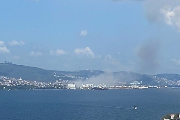 Kocaeli'de Derince Limanı'nda patlama