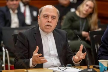 السفير الإيراني يحضر في اجتماع لجنة الشؤون الخارجية في برلمان نيوزيلندا