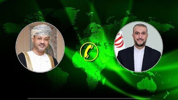 اتصال هاتفي بين وزير الخارجية الإيراني و العماني لمناقشة العلاقات الثنائية