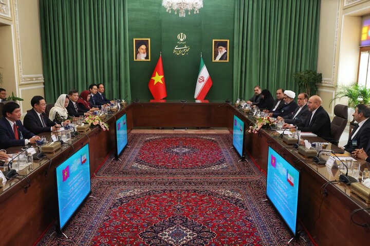 Vietnam attaches importance to Iran key role in region