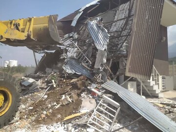تخریب ساختمان غیرمجاز در اراضی ملی سیاه بیشه