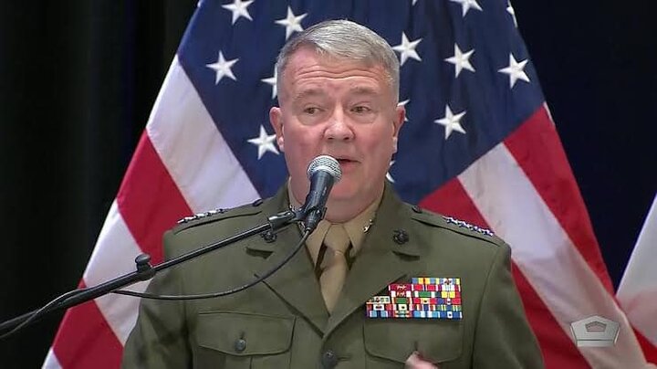 الجنرال ماكينزي: إيران تنتهج سياسة طرد الولايات المتحدة والدول الغربية الأخرى من المنطقة