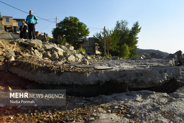 پس از رانش «تخلیه و تخریب ساختمانهای آسیب دیدهی حصار»
