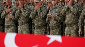 مقتل ستة جنود أتراك في اشتباكات مع متمردين أكراد بشمال العراق