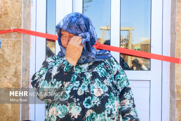 تحویل اولین واحدهای مسکونی جدیدالاحداث در مناطق زلزله زده خوی