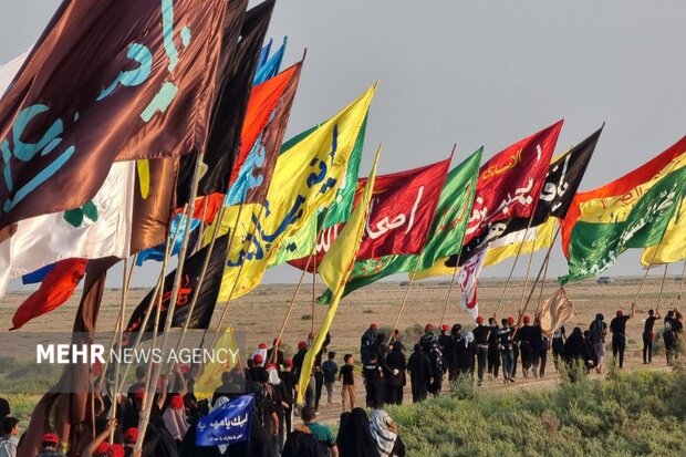 اربعین مارچ کا آغاز، رامشیر کے عوام 72 پرچموں کے ساتھ روانہ