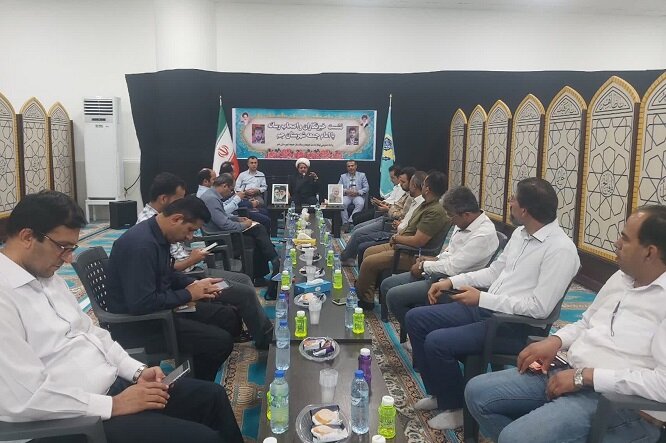 سرمایههای انسانی شهرستان جم مورد استفاده قرار گیرد