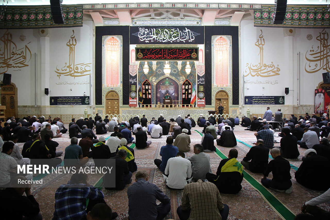 شهر قم سوگوار شهادت سیدالساجدین امام زین العابدین(ع) است