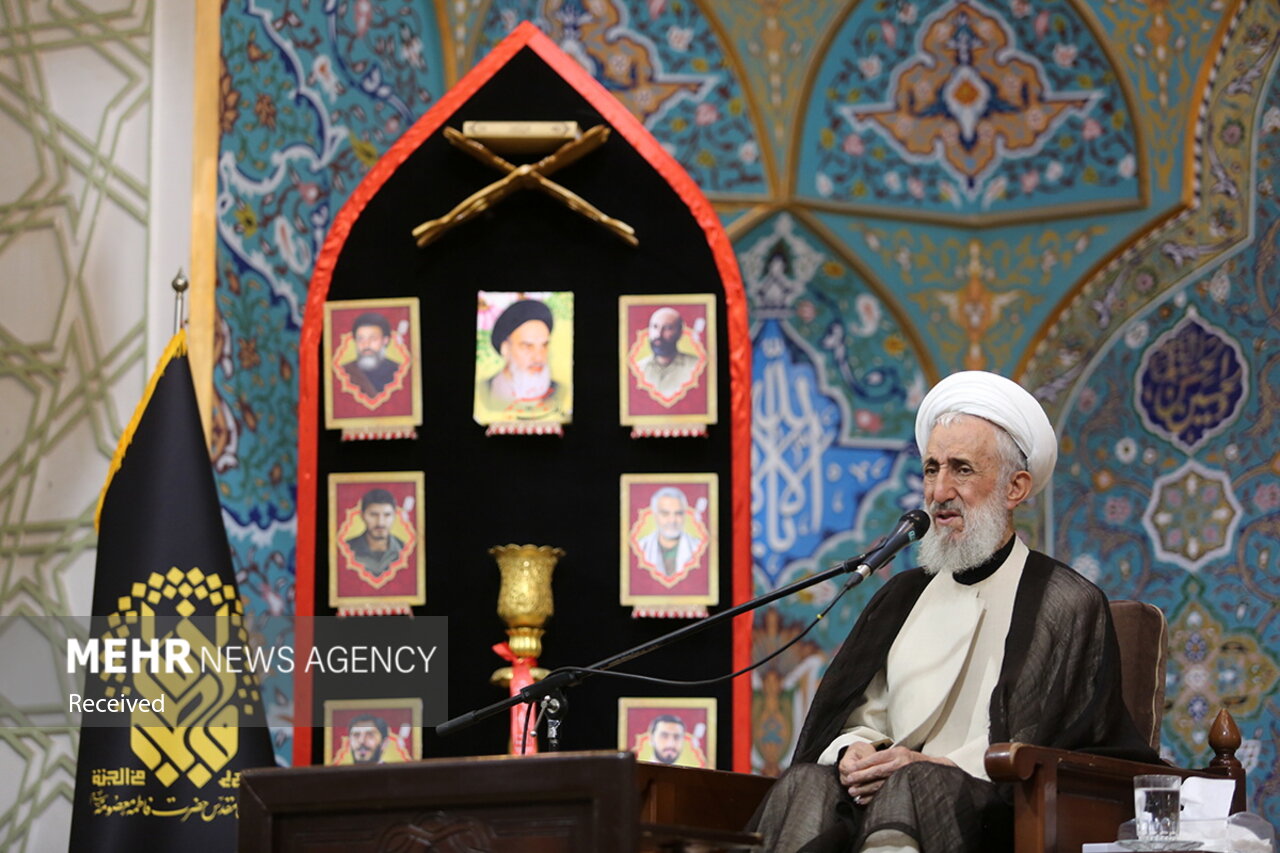 شهر قم سوگوار شهادت سیدالساجدین امام زین العابدین(ع) است